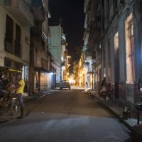 Cuba_Streets_Night_001